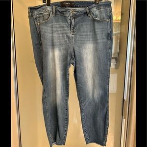 Torrid Premium Ultra Skinny Jeans Size 22